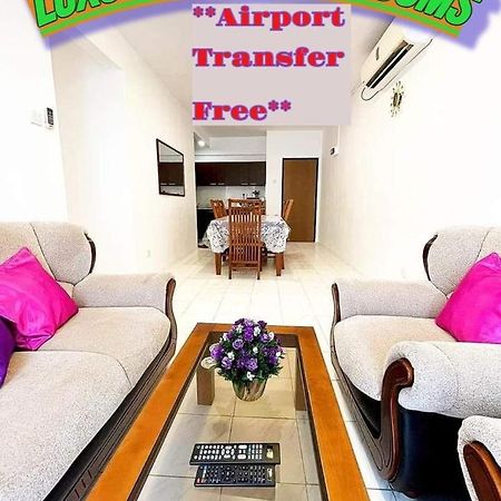 Qiqi Airport Villa 카투나야크 외부 사진